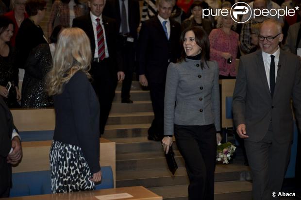 CASA REAL DE DINAMARCA - Página 77 1025950-crown-princess-mary-of-denmark-as-the-620x0-1