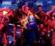 NRJ Music Awards 2013 : Amel Bent, divine et blessée, assure le show !