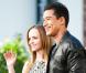 Christina Ricci et Mario Lopez lors d'un évènement organisé par la marque de cosmétique Make Up For Ever à the Grove à Los Angeles en Californie le 1er février à Los Angeles