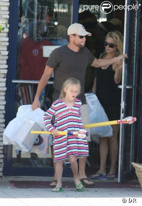 LAnce Armstrong KAte Hudson et l'une des filles du sportif