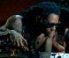 Lil Wayne dans le clip de Love Me (feat. Drake et Future), extrait de l'album I am not a human being II disponible le 26 mars.