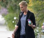 Charlize Theron : Sublime pour son petit Jackson... et les autres enfants