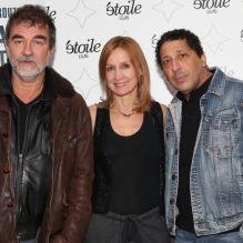 Olivier Marchal, Smaïn et Catherine Marchal pendant l'avant-première du film Un p'tit gars de Menilmontant à Paris le 26 février 2013.