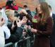 La duchesse de Cambridge, Kate Middleton, enceinte et détendue se rend au Fishing Heritage Centre à Grimsby le 5 mars 2013.