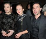 Aurélien Wiik, Dounia Coesens et Mario Barravecchia lors de la soirée de remise des Prix Romy Schneider et Patrick Dewaere à l'hôtel Hyatt à Paris, le 11 mars 2013.