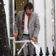 Christian Bale retrouve David O. Russell sur le tournage du film autour du projet Abscam à Boston, le 19 mars 2013.