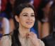 Monica Bellucci: Une bombe lumineuse et sensuelle pour Alain Chabat et Kad Merad