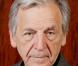 Constantin Costa-Gavras lors des prix Romy Schneider et Patrick Dewaere au Park Hyatt, Paris, le 11 mars 2013.