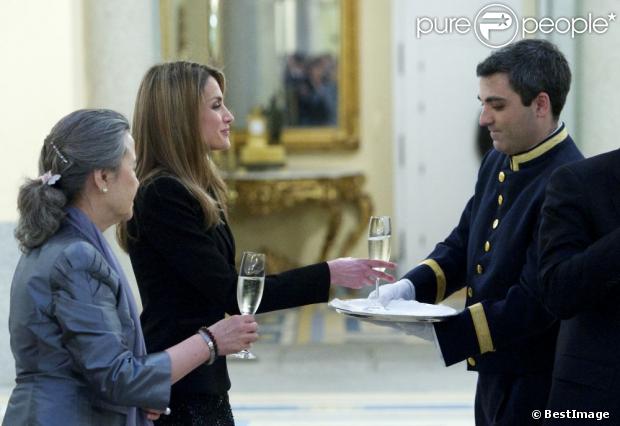 AGENDA DE LOS PRINCIPES DE ASTURIAS - Página 39 1094920-le-prince-felipe-d-espagne-et-la-620x0-1