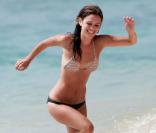 Rachel Bilson et Hayden Christensen : Baisers, plage et bikini à la Barbade