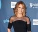 GLAAD Awards : La jolie Jennifer Lawrence récompense Bill Clinton face aux stars