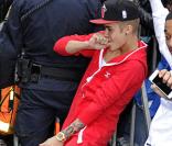 Justin Bieber : De la drogue et un pistolet électrique retrouvés dans son car !