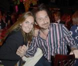 Céline Charioux et Édouard Baer à la soirée de Gala Les P'tits Cracks au Pavillon Champs-Elysées à Paris, le 25 avril 2013.