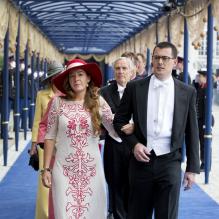 Juliana Guillermo et Nicolas Guillermo à la prestation de serment solennelle du roi Willem-Alexander des Pays-Bas, le 30 avril 2013 à la Nouvelle Eglise (Nieuwe Kerk) d'Amsterdam.