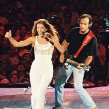 Céline Dion et Jean-Jacques Goldman au Stade de France, en juin 1999.