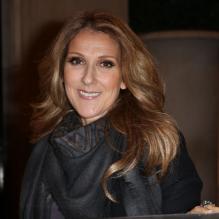 Céline Dion quitte son hôtel du Gorge V à Paris, le 29 novembre 2012.