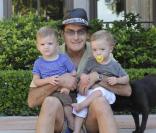 Charlie Sheen : Ses jumeaux placés, Denise Richards à la rescousse