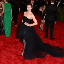 Jessica Biel au Metropolitan Museum of Art pour le gala annuel du Costume Institute orchestré par la rédactrice en chef du magazine Vogue US et directrice artistique du groupe Condé Nast Anna Wintour. La soirée avait pour thème "Chaos to couture exhibition". A New York, le 6 mai 2013. <br /><br /><br />