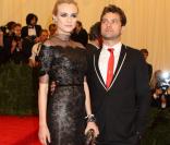 Diane Kruger et Joshua Jackson au Metropolitan Museum of Art pour le gala annuel du Costume Institute orchestré par la rédactrice en chef du magazine Vogue US et directrice artistique du groupe Condé Nast Anna Wintour. La soirée avait pour thème "Chaos to couture exhibition". A New York, le 6 mai 2013.