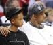Will Smith et son fils Jaden lors du match entre Miami Heat et les Chicago Bulls à l'AmericanAirlines Arena de Miami, le 15 mai 2013.