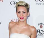 Miley Cyrus : Descente de police chez elle quand son chéri brille à Cannes
