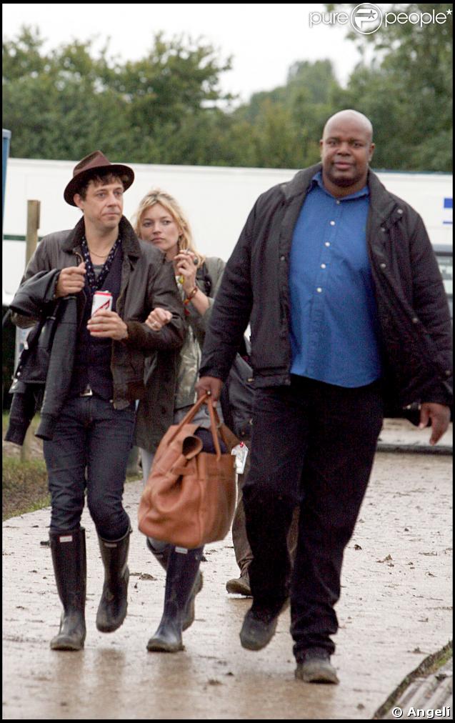 Kate Moss et Jamie Hince au Glastonbury Festival