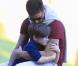 Exclusif - Ricky Martin et ses fils Matteo et Valentino dans un parc à Sydney le 18 mai 2013.