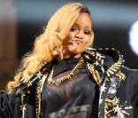 Rihanna : Avant le Stade de France, retour sur ses looks de scène les plus hot