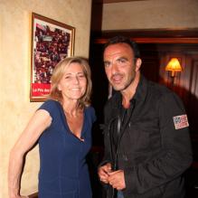 Claire Chazal et Nikos Aliagas à la soirée du Prix des Editeurs 2013 au café-restaurant littéraire "Les Editeurs" à Saint-Germain-des-près à Paris, le 18 juin 2013.