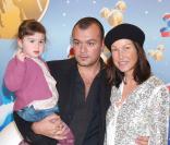 Christophe Aigrisse, ici avec Evelyne Thomas et leur fille Lola