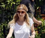 Nicole Richie en mode hippie chic dans Hollywood