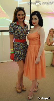 Kelly Brook et Dita von Teese