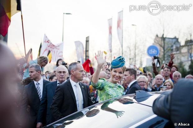 CASA REAL BELGA - Página 47 1254668-king-philippe-and-queen-mathilde-visit-620x0-1