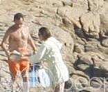 Carla et Nicolas Sarkozy : pause baignade