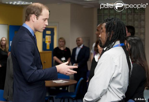 CASA REAL BRITÁNICA - Página 21 1292852-the-duke-of-cambridge-talks-to-to-620x0-1