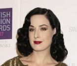 Dita Von Teese aux British Fashion Awards 2007