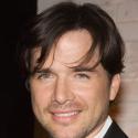 Matthew Settle de Gossip Girl va être papa d'une petite fille ! (réactualisé)