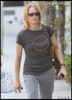 Jodie Foster fait du shopping