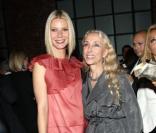 Gwyneth Paltrow et la rédactrice en chef de l'édition italienne de Vogue, Milan le 24/09/08