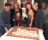 Beverley Mitchell et le casting de 7 a la maison