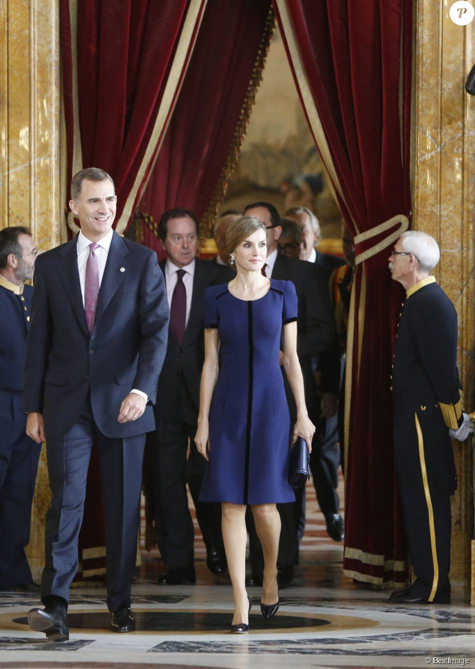 AGENDA DE SM. REYES FELIPE y LETIZIA  - Página 89 1962064-le-roi-felipe-vi-et-la-reine-letizia-950x0-1