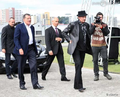 Johnny Hallyday inaugure le Zénith de Saint-Etienne
