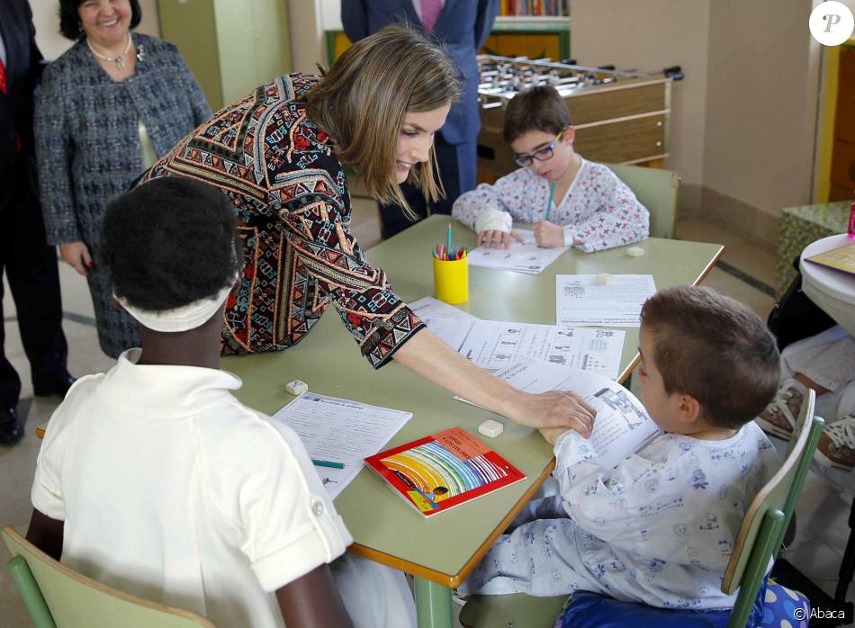 AGENDA PERSONAL DE LA REINA LETIZIA  (2da parte-Año 2016) - Página 9 2083069-letizia-d-espagne-a-madrid-le-22-fevrie-950x0-1