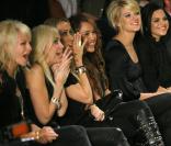 Miley Cyrus et ses copines au défile Audigier