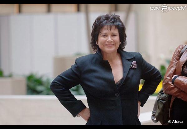 Anne >Sinclair pardonne à son mari DSK son aventure d'un soir !