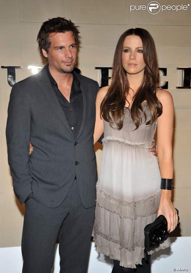 http://static1.purepeople.com/articles/4/17/60/4/@/88725-kate-beckinsale-et-len-wiseman-637x0-1.jpg