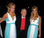 Hugh Hefner et les jumelles Shannon