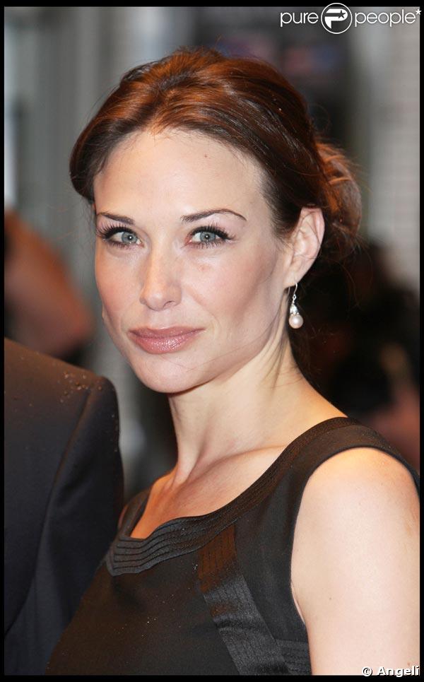Claire Forlani - Images Gallery