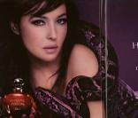 Monica Bellucci, débordante de sensualité, va vous hypnotiser... 