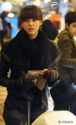 Jessica Alba fait ses courses avec sa fille Honor
